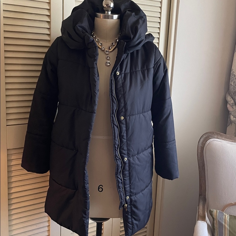 Stylish Black Puffer Coat